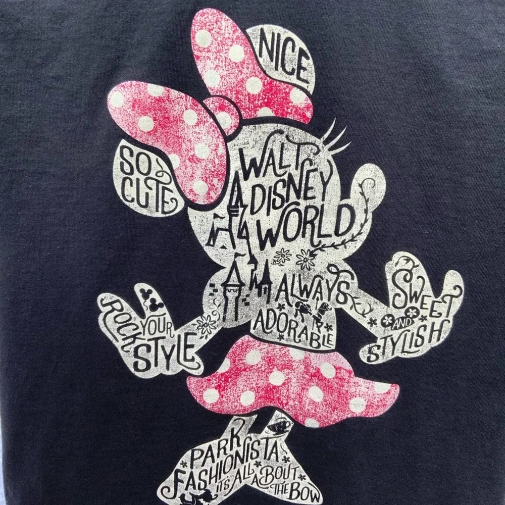 Disney by Hanes t-shirt‎ Minnie Mouse fashionista size small
